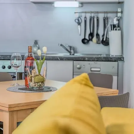 Apartment 5-taeler *